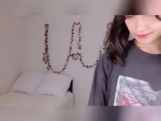 Xlovecam Free Live Porn of EleonoraSun