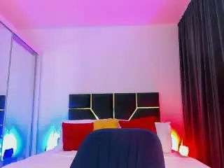 Xlovecam Private Sex Chat of AllisonSweetie