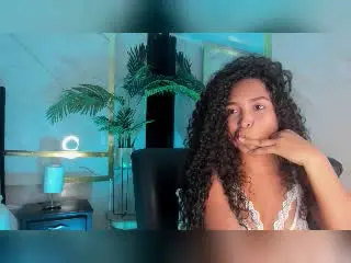 Xlovecam Live Sex of PaulinaRizzo