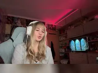 Xlovecam Sex Chat of MintaRowcliffe