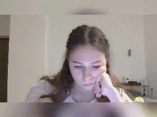 Xlovecam Sex Cam of Amabel