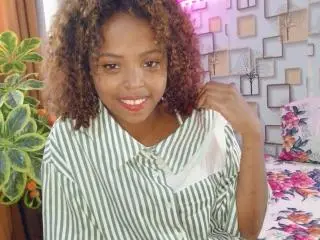 Xlovecam Live Sex of Nerina