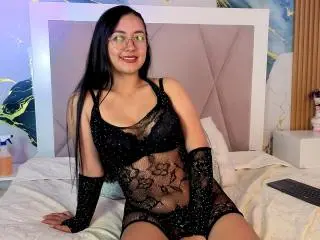 Xlovecam Nude Webcam of MiiaRousse