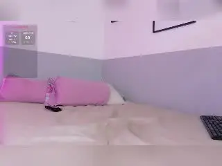 Xlovecam Adult Webcam of DreamingOfU