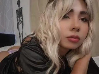 Xlovecam Live Porn of EmilyValk