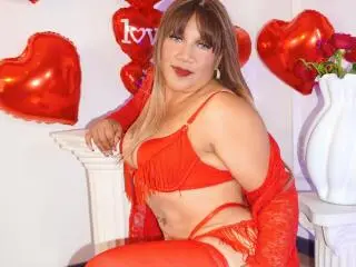Xlovecam Adult Video Chat of MiaMancini