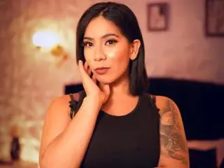 Xlovecam Nude Webcam of MarianaJacky