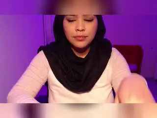 Xlovecam Watch Live Sex Cams of Shalyn
