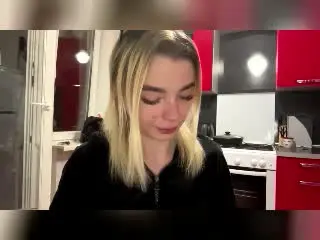 Xlovecam Live Sex Cam of AdrieneDegennaro