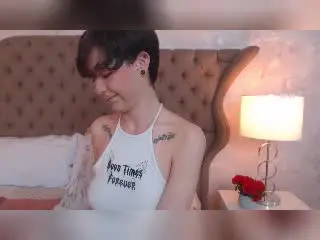 Xlovecam Free Live Porn of LissyLuxe