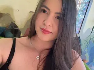 Xlovecam Live Porn of CamilaGomez